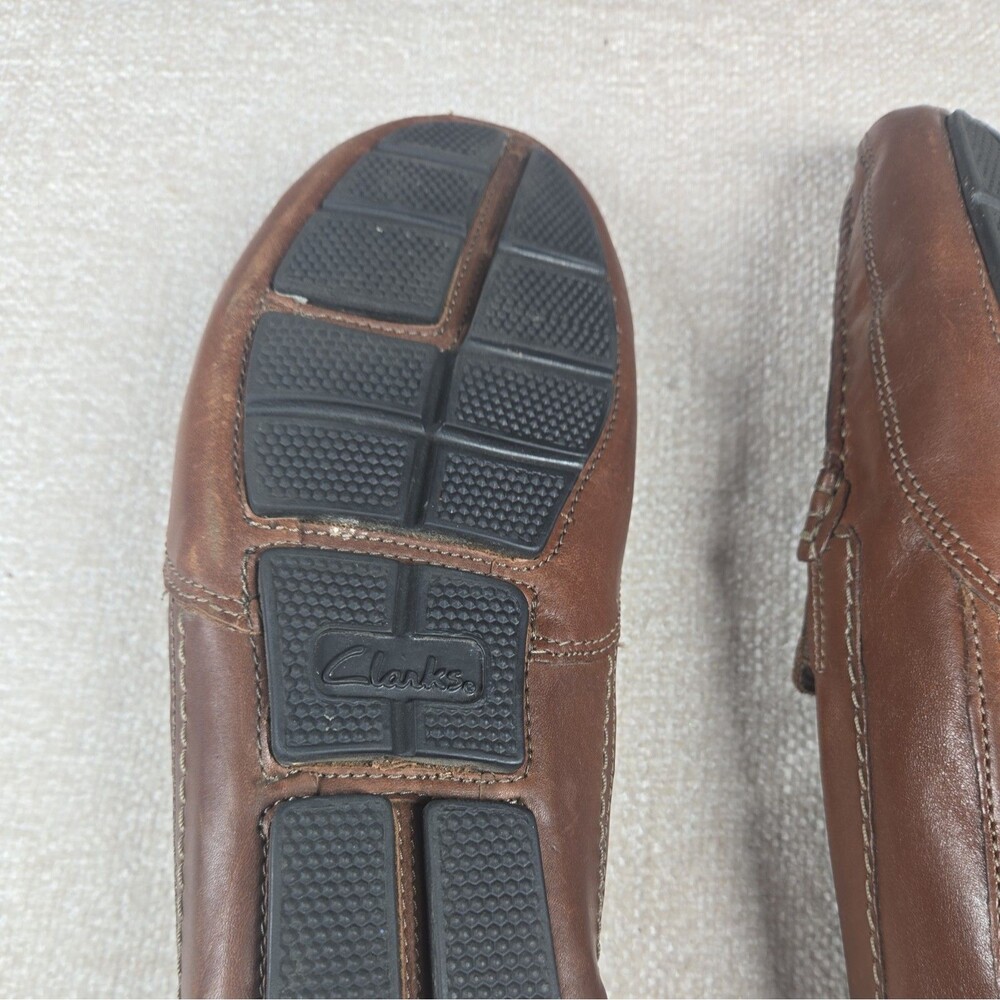 Clarks Men's Loafer 10.5 Brown Leather Driving Moccasins Horsebit Old Money Shoe - Picture 11 of 14